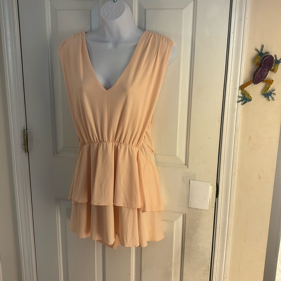 VENUS Tops - Venus layered sleeveless blouse pink/peach